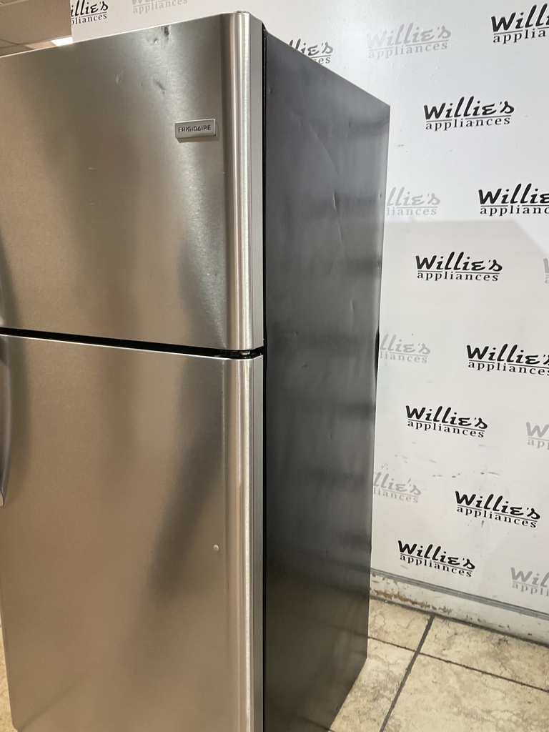 Frigidaire Used Refrigerator Top and Bottom 30x68 1/2” 