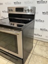 Frigidaire Used Electric Stove 220volts (40/50 AMP) 30inches {3 prong} (Stainless Steel) 