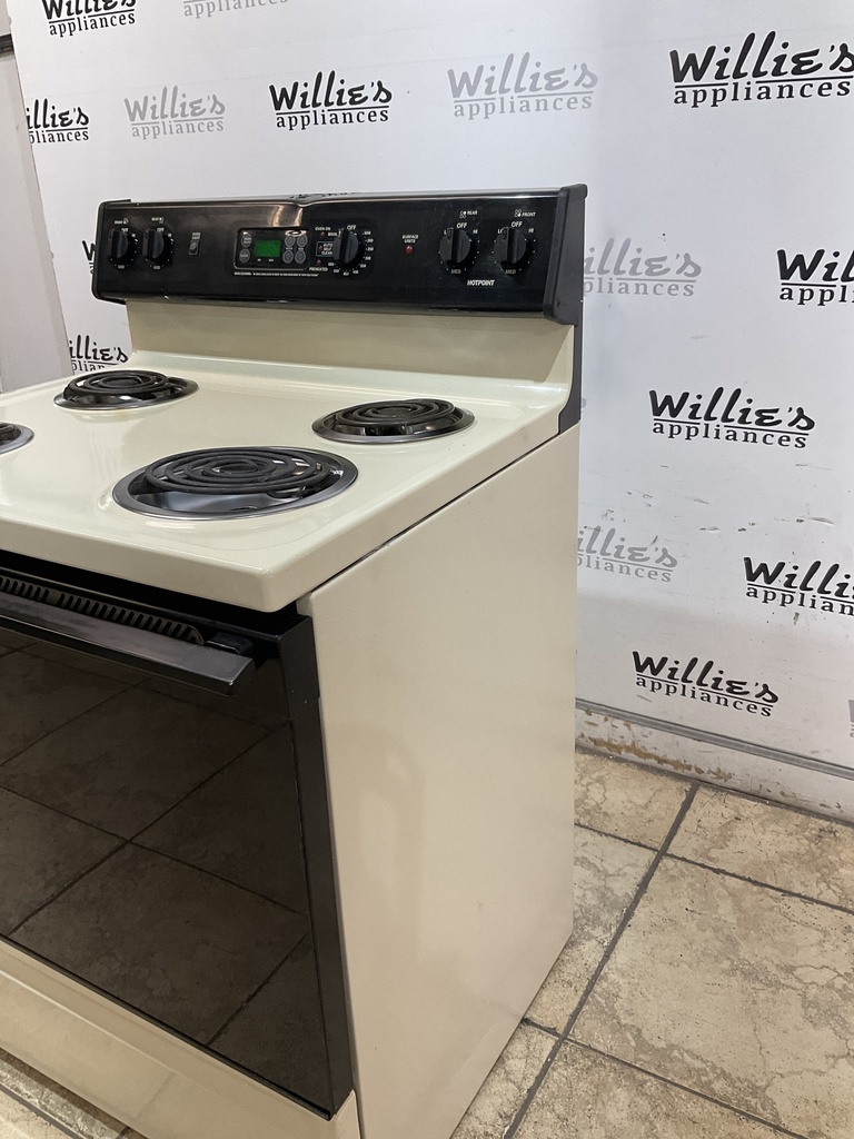 Hotpoint Used Electric Stove 220volts (40/50 AMP) 30inches {no cord} (Bisque/Black)