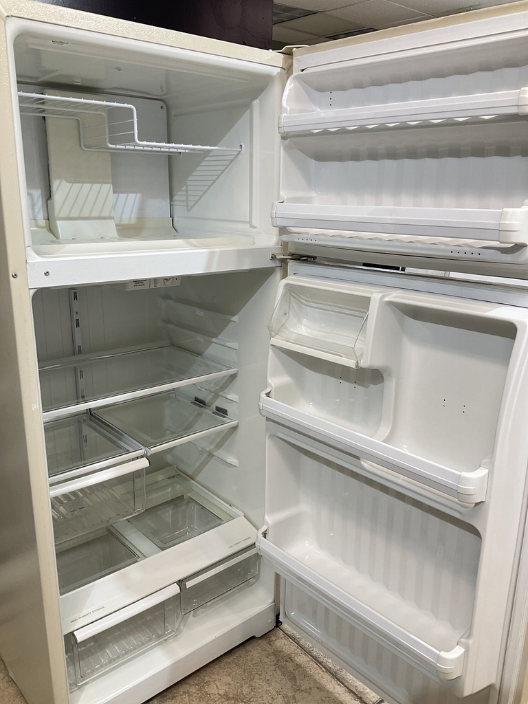 Hotpoint Used Refrigerator Top and Bottom 28x64 1/2”