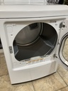 Lg Used Electric Dryer 220volts (30 AMP) 27inches {3 prong} (White) 
