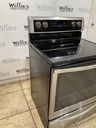 Whirlpool Used Electric Stove 220volts (40/50 AMP) 30inches {no cord} (Stainless Steel)