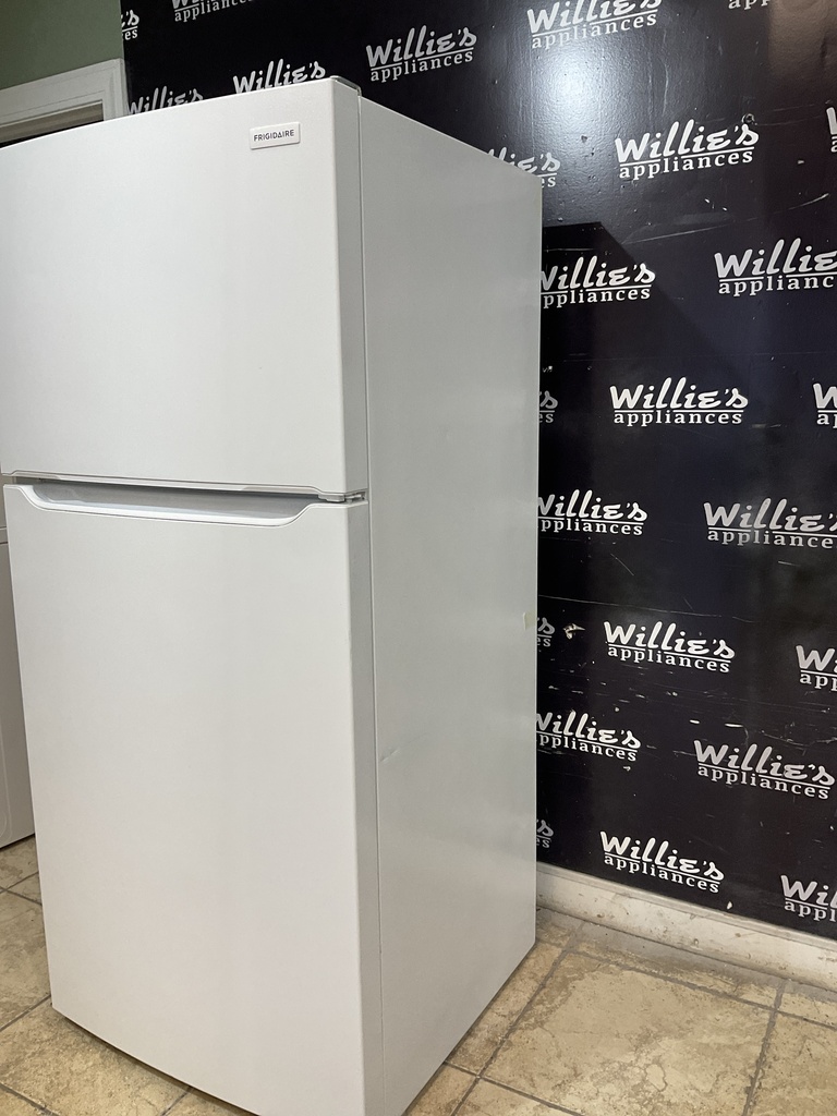 Frigidaire Used Refrigerator Top and Bottom 30x66