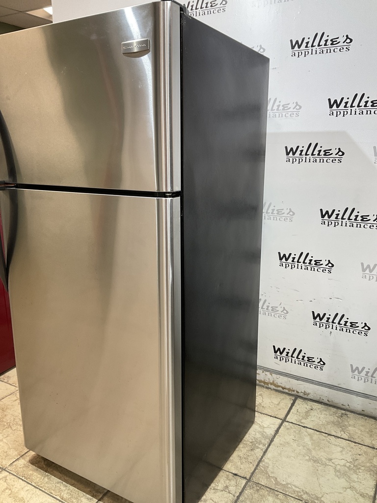 Frigidaire Used Refrigerator Top and Bottom 30x65 1/2” 