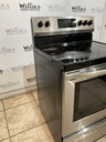 Frigidaire Used Electric Stove 220volts (40/50 AMP) 30inches {4 prong} (Stainless Steel) 30inches 