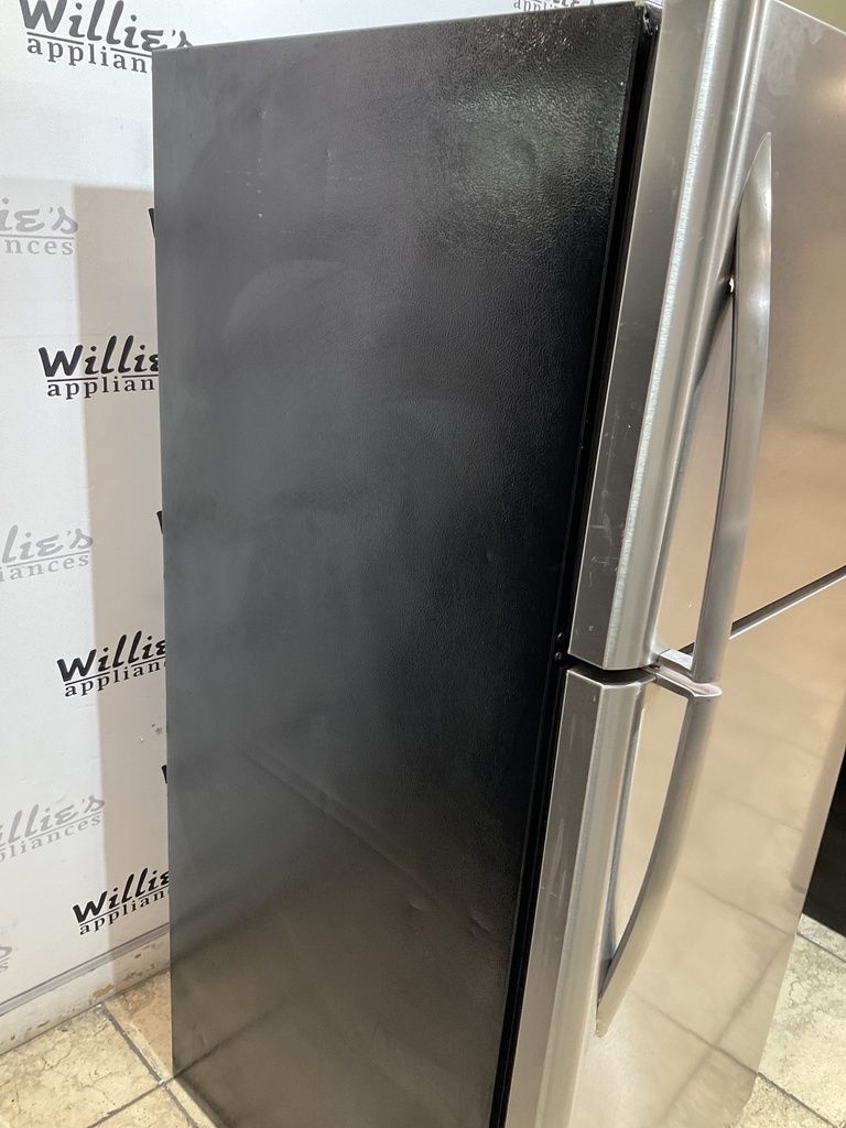 Frigidaire Used Refrigerator Top and Bottom 30x68 1/2” 