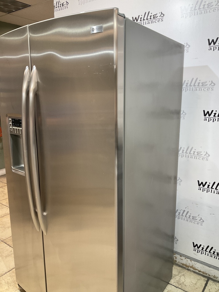 Ge Used Refrigerator Side by Side 36x70 1/2” 