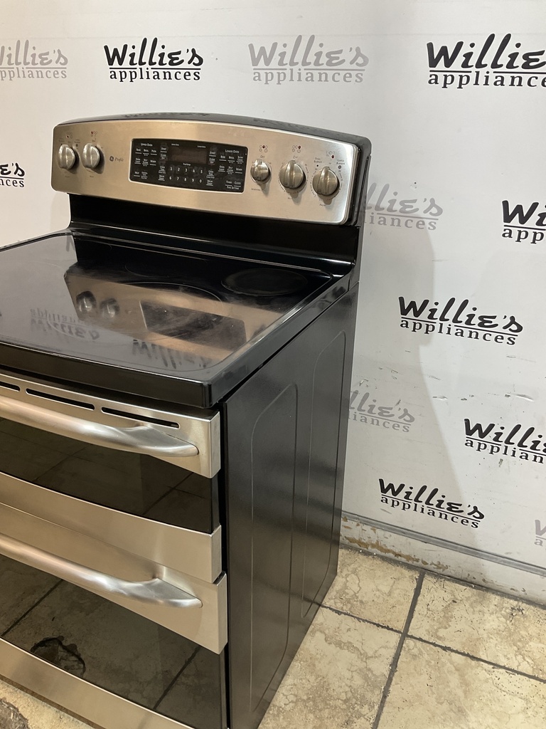 Ge Used Electric Stove 220volts (40/50 AMP) 30inches {4 prong} (Stainless Steel) 