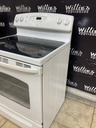 Ge Used Electric Stove 220volts (40/50 AMP) 30inches {no cord} (White) 