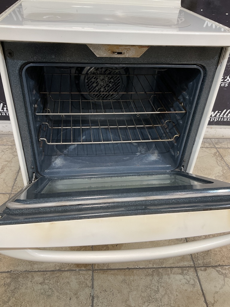 Ge Used Electric Stove 220volts (40/50 AMP) 30inches {3 prong} (Bisque)
