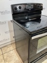 Amana Used Electric Stove 220volts. (40/50 AMP) 30inches {3 prong} (Black)