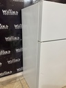 Ge Used Refrigerator Top and Bottom 28x61 1/2” (White)