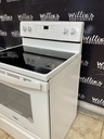 Whirlpool Used Electric Stove 220volts (40/50 AMP) 30inches {no cord} 