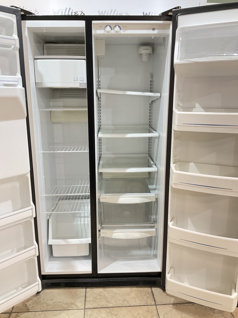 Ge Used Refrigerator Side by Side 36x68 1/2’ (Stainless Steel)