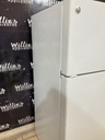 Ge Used Refrigerator Top and Bottom 28x61 1/2” (White) 