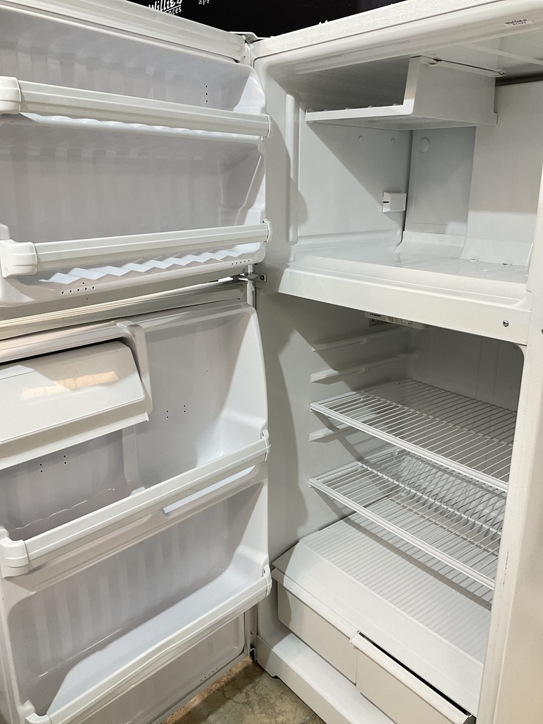 Hotpoint Used Refrigerator Top and Bottom 28x61 1/2” (White) 