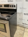Frigidaire Used Electric Stove 220volts(40/50 AMP) 30inches {4 prong} (Stainless steel) 