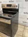 Frigidaire Used Electric Stove 220volts (40/50 AMP) 30inches {no cord} 