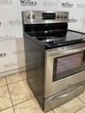 Frigidaire Used Electric Stove 220volts (40/50 AMP) 30inches {4 prong} (Stainless steel)