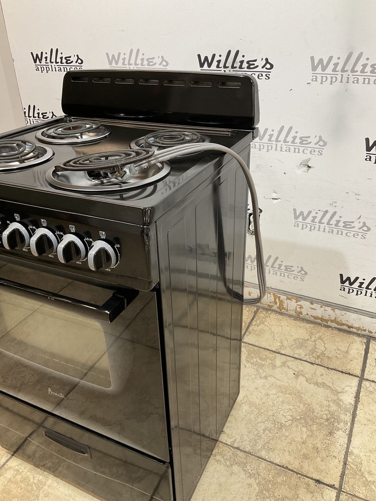 Avanti Used Electric Stove 220volts (40/50 AMP) 23 1/2"inches {3 prong} (Black)