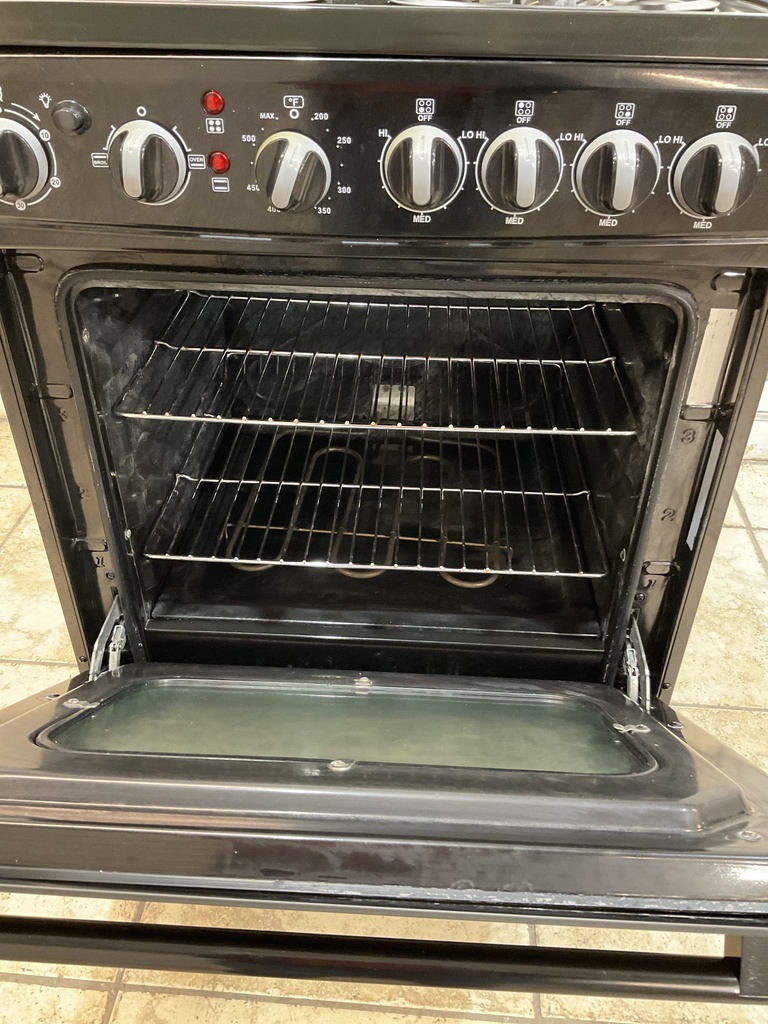 Avanti Used Electric Stove 220volts (40/50 AMP) 23 1/2"inches {3 prong} (Black)