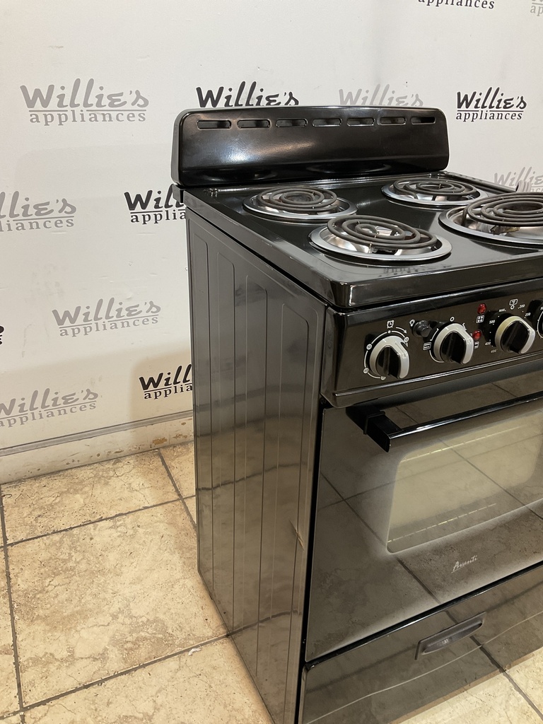 Avanti Used Electric Stove 220volts (40/50 AMP) 23 1/2"inches {3 prong} (Black)