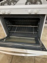 Frigidaire Used Natural Gas Stove 30inches (White) 