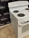 Ge Used Electric Stove 220volts (40/50 AMP) 30inches {3 prong} (White) 