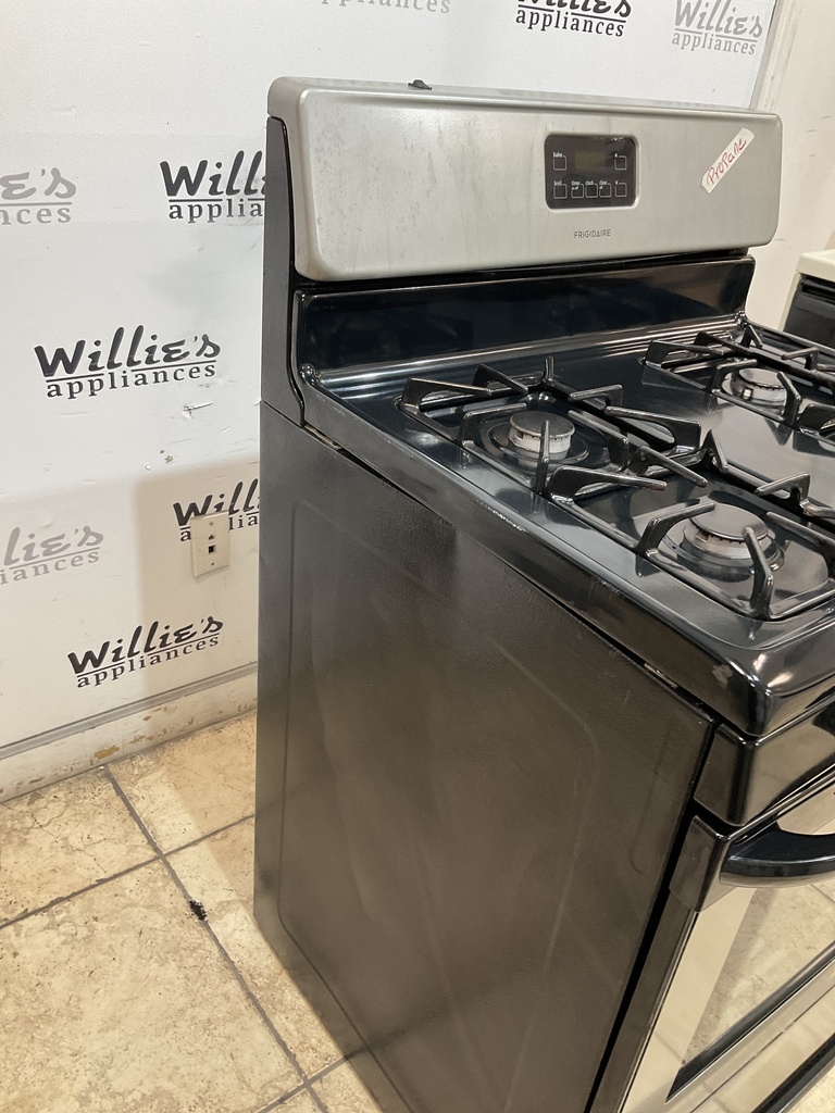Frigidaire Used Gas Propane Stove 30inches (Stainless Steel)