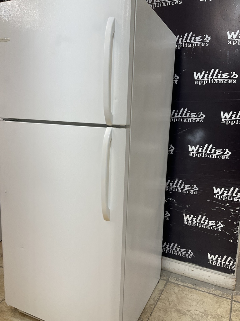 Frigidaire Used Refrigerator Top and Bottom 30x68 1/2” 