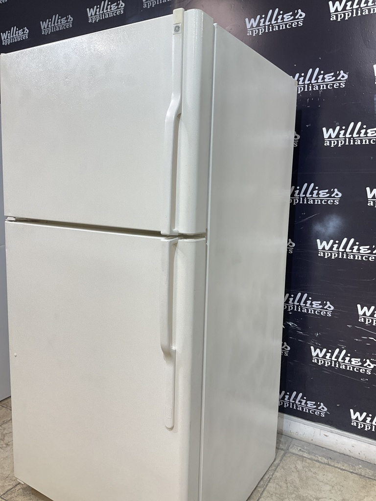 Ge Used Refrigerator Top and Bottom 33x67 1/2” (Bisque) 