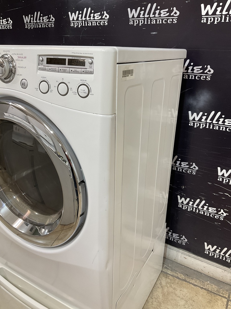 Lg Used Electric Dryer 220volts (30 AMP) 27inches {3 prong} (White) 