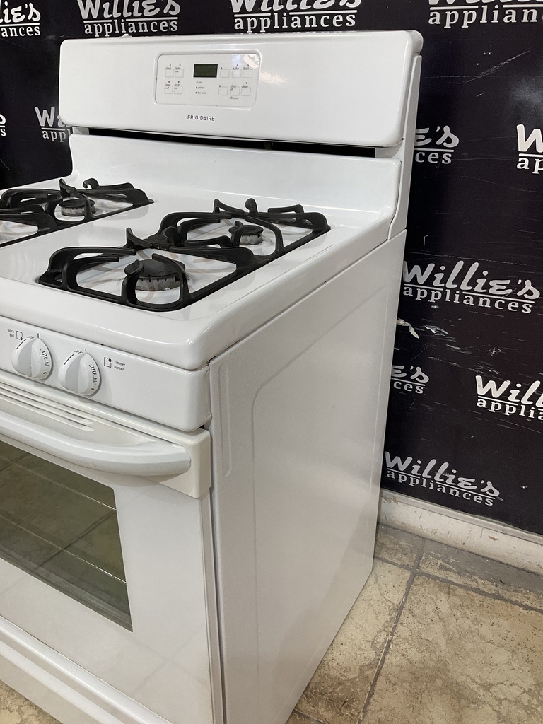 Frigidaire Used Natural Gas Stove 30inches (White) 