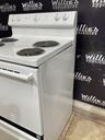 Frigidaire Used Electric Stove 220volts (40/50 AMP) 30inches {4 prong} (White) 