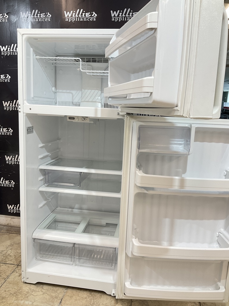 Ge Used Refrigerator Top and Bottom 28x67 (White) 