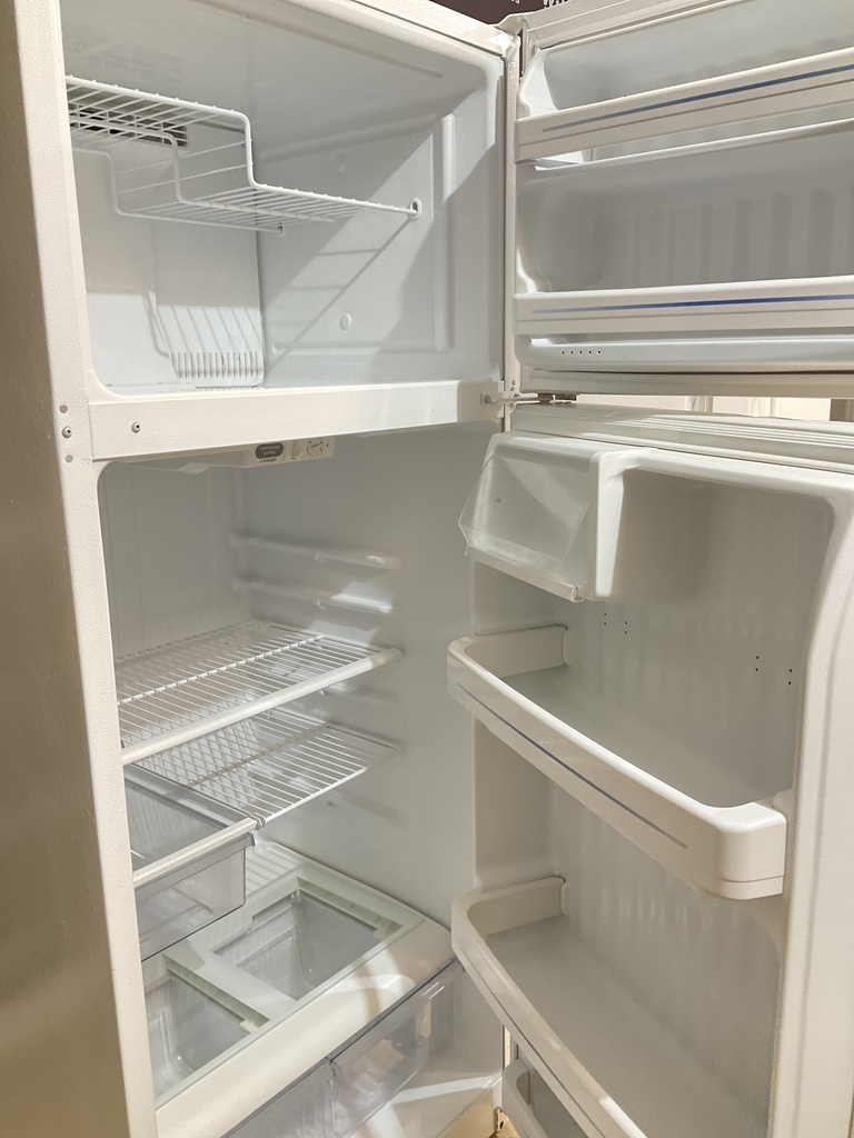 Ge Used Refrigerator Top and Bottom 28x67 (White) 