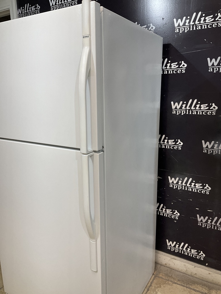 Kenmore Used Refrigerator Top and Bottom 30x65 1/2" (White) 