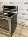 KitchenAid Used Electric Stove 220volts (40/50 AMP) 30inches (40/50 AMP) 30inches {no cord} (Stainless steel)