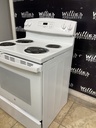 Ge Used Electric Stove 220volts (40/50 AMP) 30inches {3 prong} (White) 