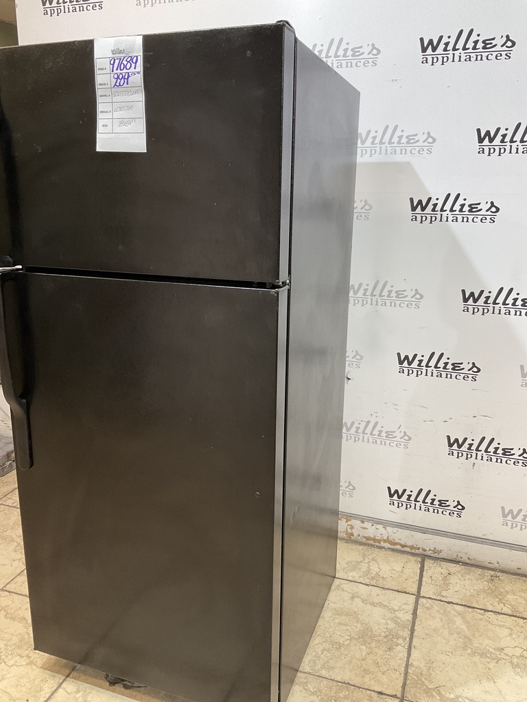 Ge Used Refrigerator Top and Bottom 28x64 1/2” (Black) 