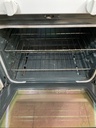 Whirlpool Used Natural Gas Stove 30inches (White) 