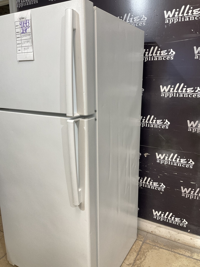 Ge Used Refrigerator Top and Bottom 28x64 