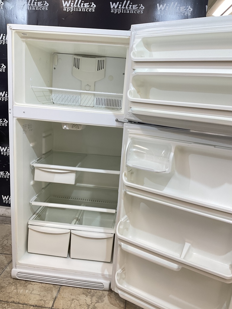 Frigidaire Used Refrigerator Top and Bottom 30x65 1/2” 
