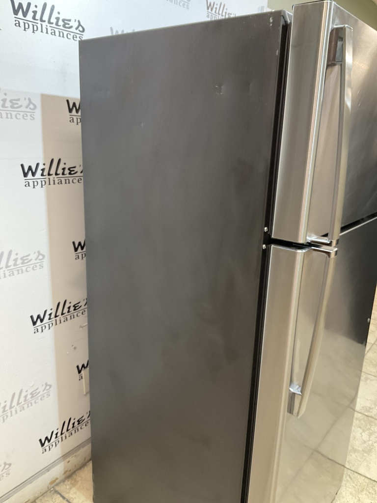 Ge Used Refrigerator Top and Bottom 28x66 1/2” (Stainless Steel) 