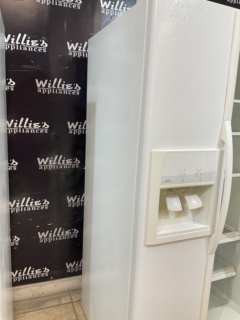 Whirlpool Used Refrigerator Side by Side 36x68 1/2” (White) 