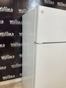 Ge Used Refrigerator Top and Bottom 28x64 (White) 