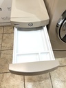 Kenmore Used Electric Dryer 220volts (30AMP) 27inches {3 prong} (Tan)