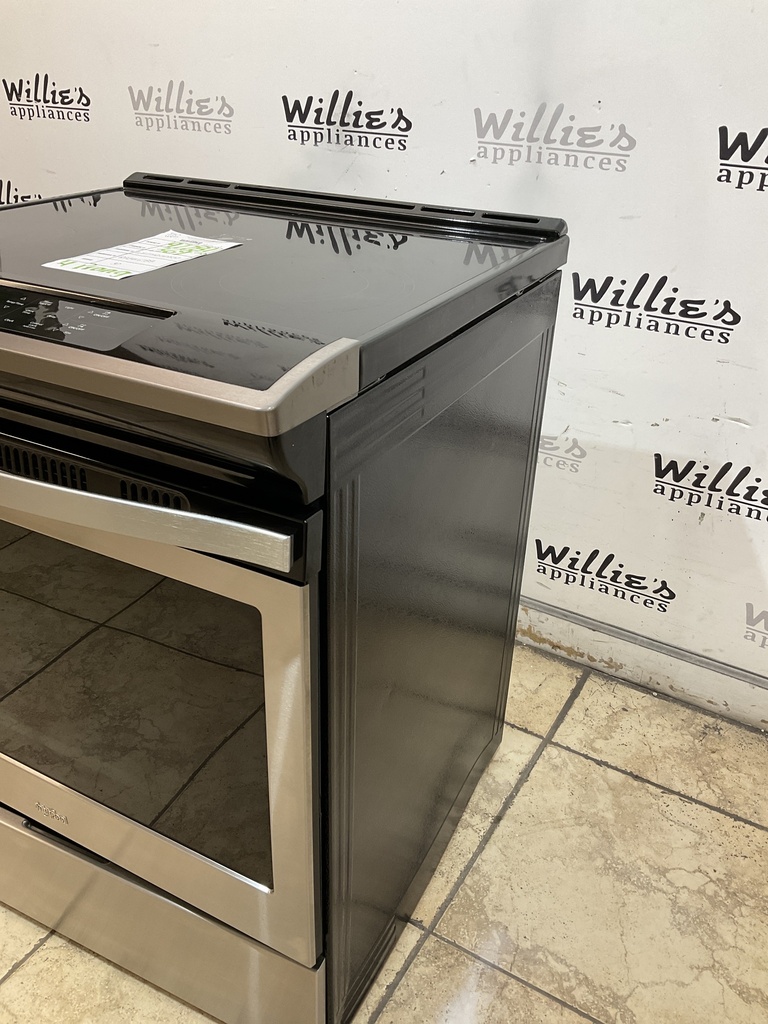 Whirlpool Used Electric Stove 220volts(40/50 AMP) 30inches {4 prong} (Stainless steel) 