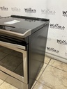 Whirlpool Used Electric Stove 220volts(40/50 AMP) 30inches {4 prong} (Stainless steel) 