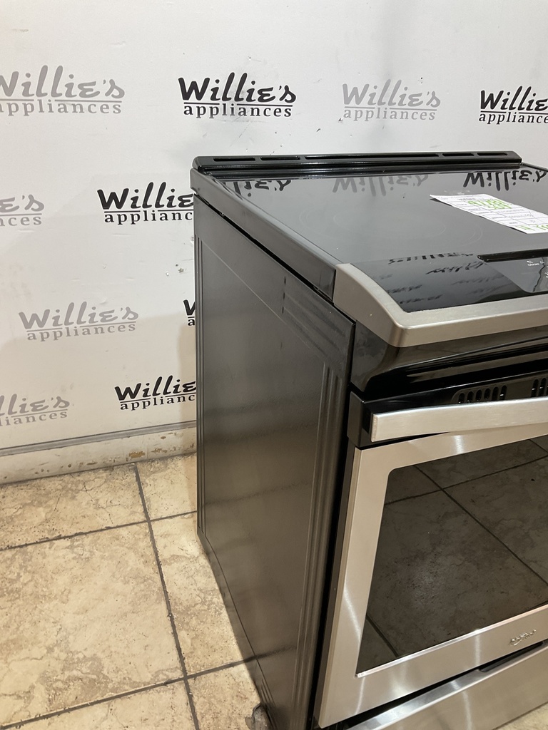 Whirlpool Used Electric Stove 220volts(40/50 AMP) 30inches {4 prong} (Stainless steel) 